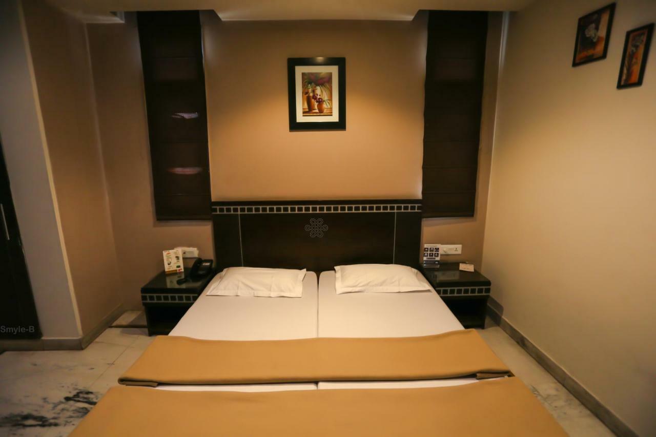 Smyle Inn - Best Value Hotel Near New Delhi Station Exteriér fotografie